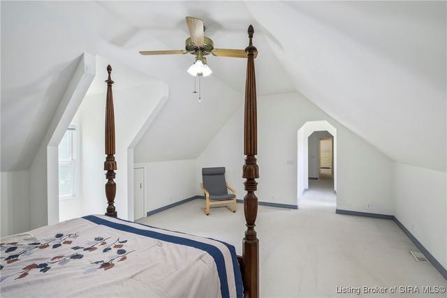 4100 Brush College Road, Floyds Knobs, IN 47119