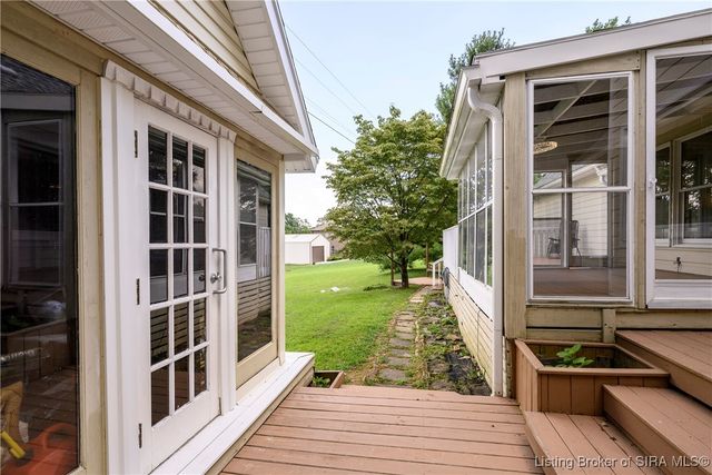 4100 Brush College Road, Floyds Knobs, IN 47119