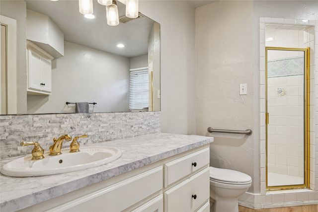 915 Skyline Drive, Argyle, TX 76226
