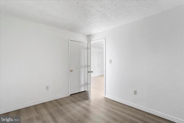 130 WHITE OAK RD, White Post, VA 22663