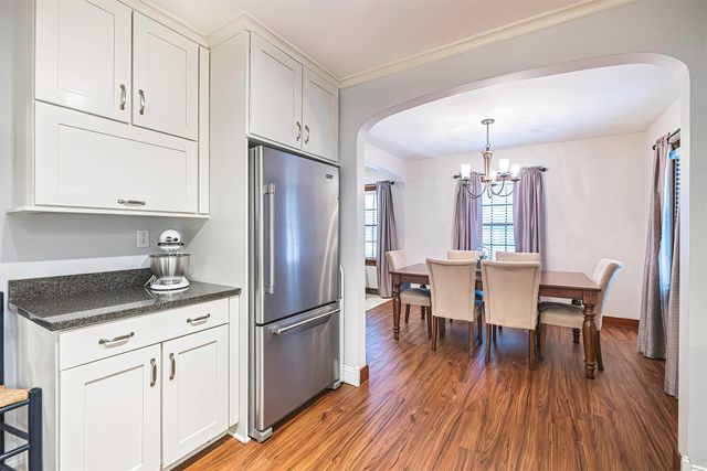 902 OAKMONT Avenue, Erie, PA 16505
