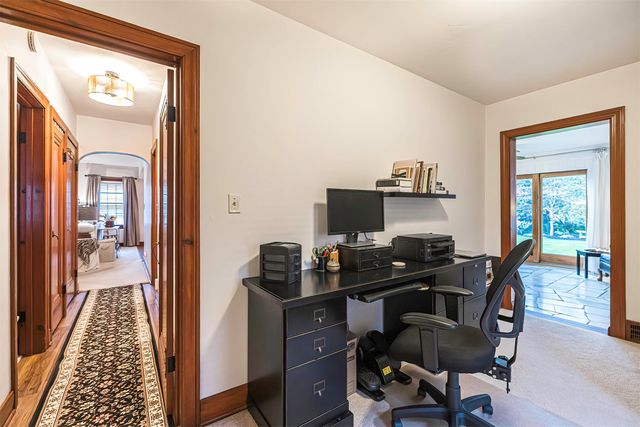 902 OAKMONT Avenue, Erie, PA 16505