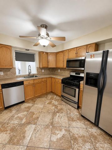 410 Johnstone Street, Perth Amboy, NJ 08861