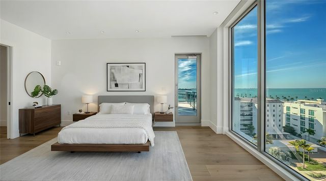 253 GOLDEN GATE POINT 902, Sarasota, FL 34236