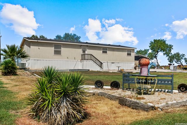 364 DANIEL RD, San Antonio, TX 78220