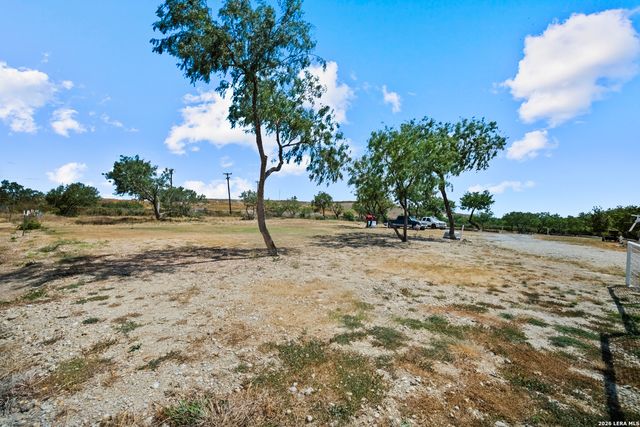 364 DANIEL RD, San Antonio, TX 78220