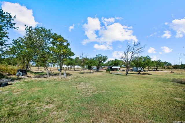 364 DANIEL RD, San Antonio, TX 78220