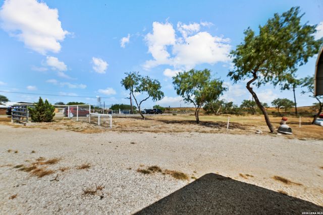 364 DANIEL RD, San Antonio, TX 78220