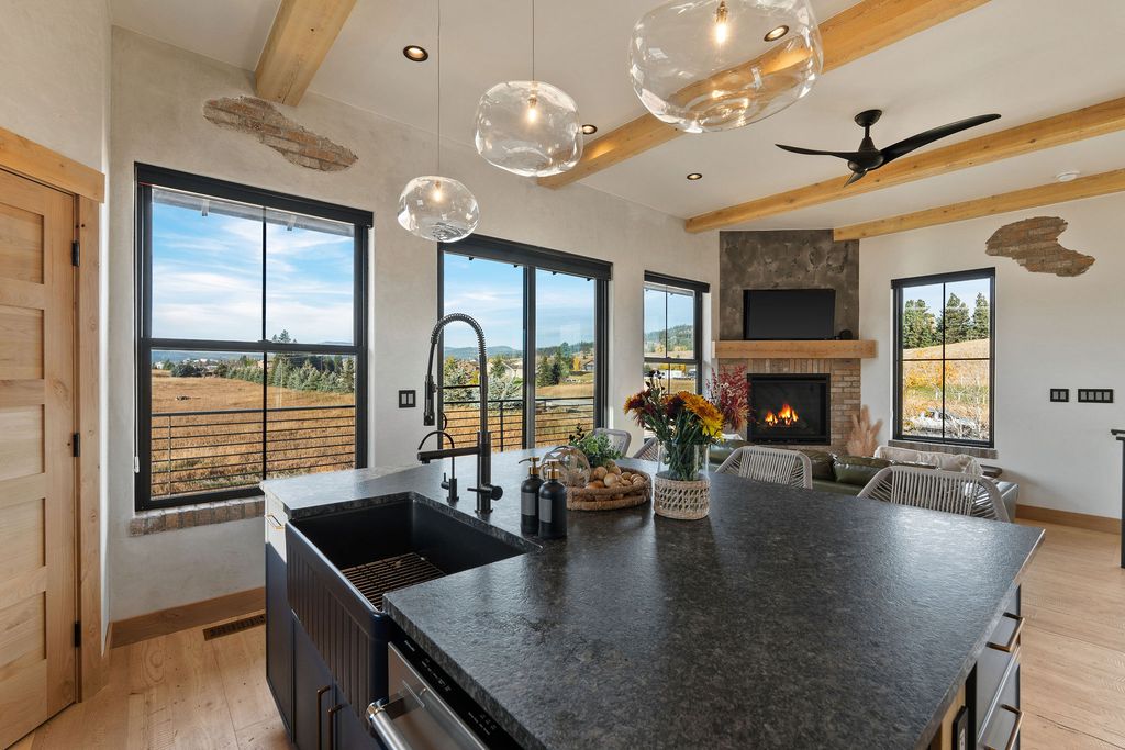 185 Hidden Waters Lane, Kalispell, MT 59901 photo 20