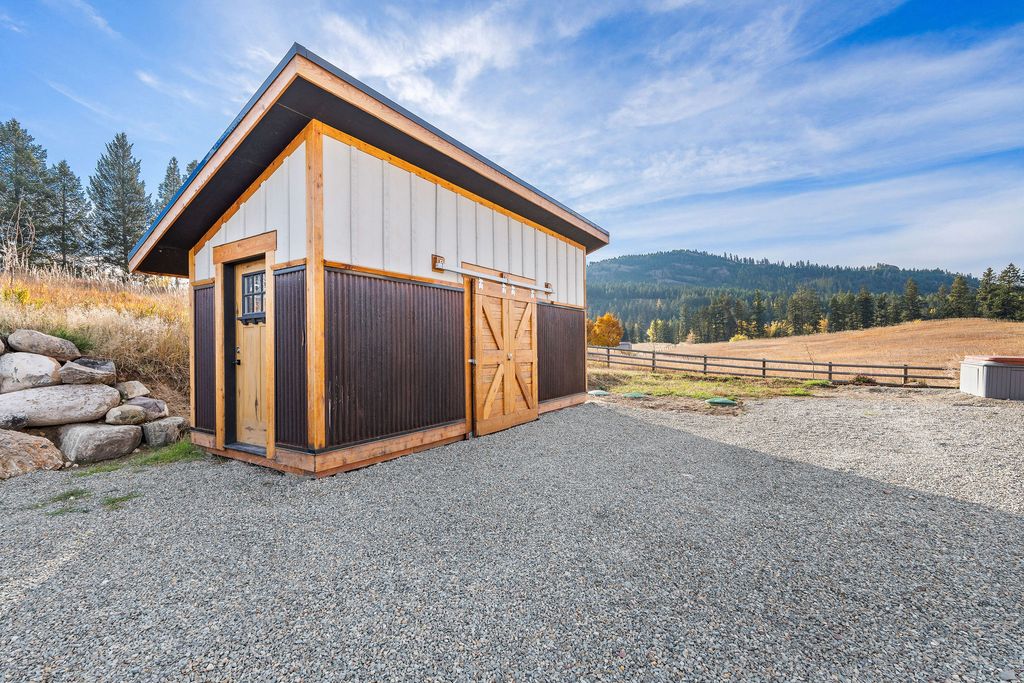 185 Hidden Waters Lane, Kalispell, MT 59901 photo 57