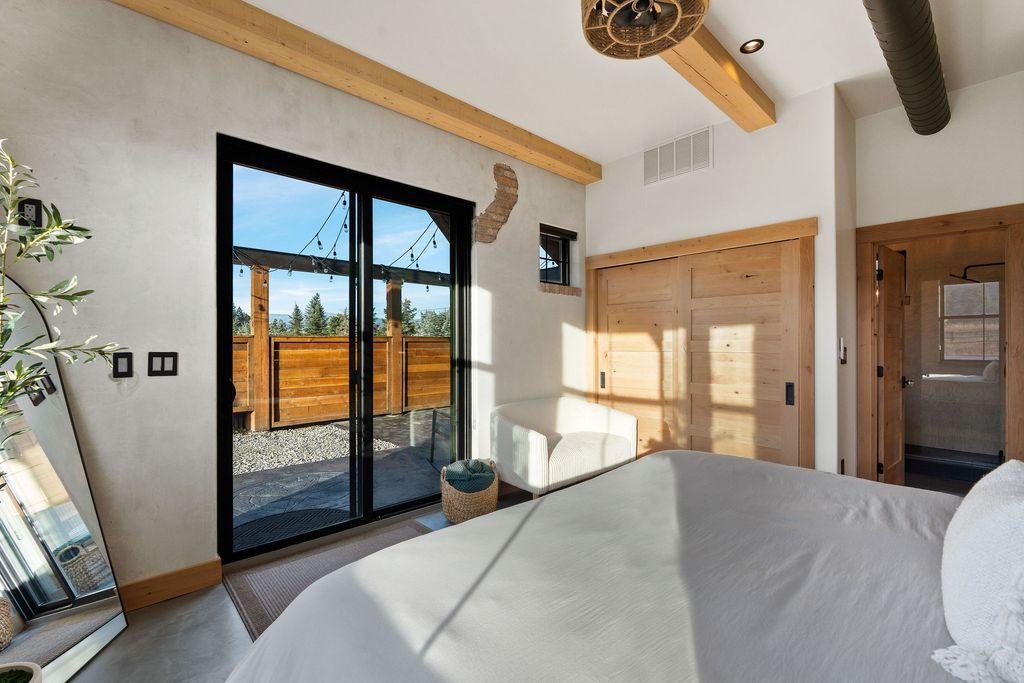 185 Hidden Waters Lane, Kalispell, MT 59901 photo 9