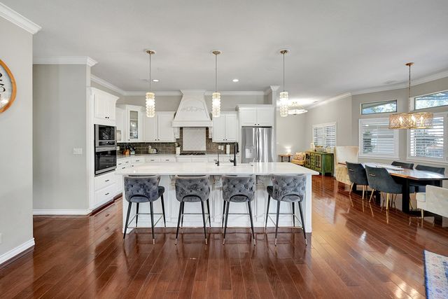 5 Muirfield Dr, Odessa, TX 79762