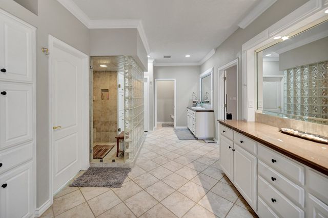 5 Muirfield Dr, Odessa, TX 79762