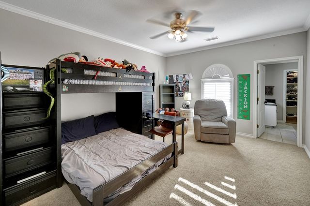 5 Muirfield Dr, Odessa, TX 79762