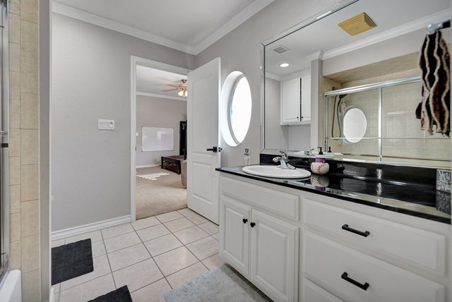 5 Muirfield Dr, Odessa, TX 79762