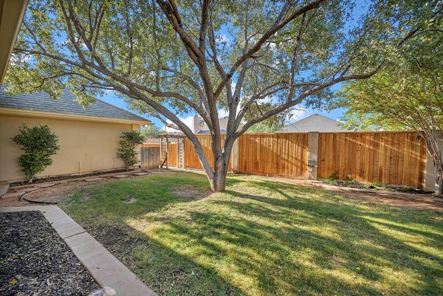 5 Muirfield Dr, Odessa, TX 79762