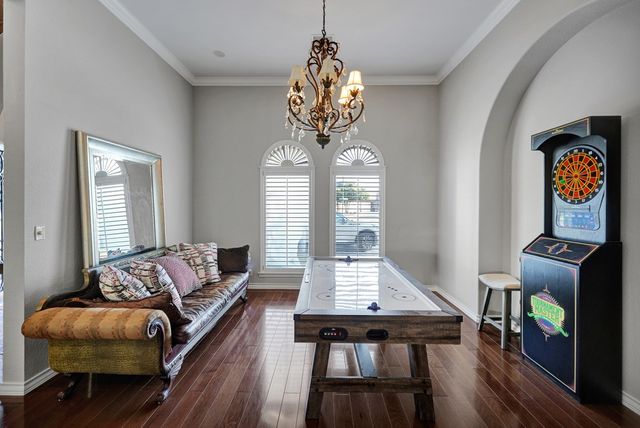 5 Muirfield Dr, Odessa, TX 79762