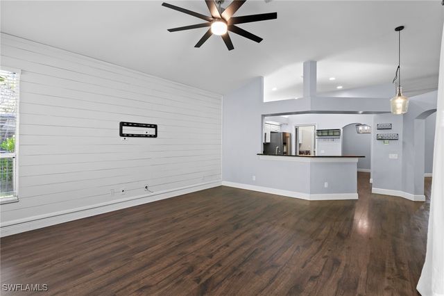 22932 Forest Ridge DR, Estero, FL 33928