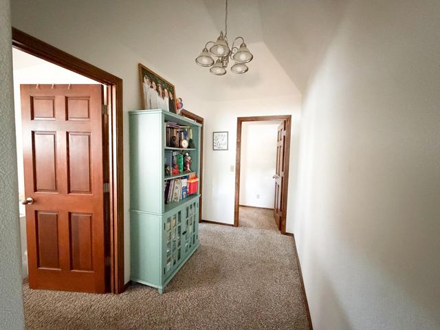 505 S Del Norte Avenue, Kerman, CA 93630
