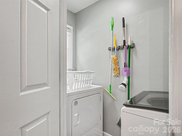 1009 Autumn Lane, Concord, NC 28025