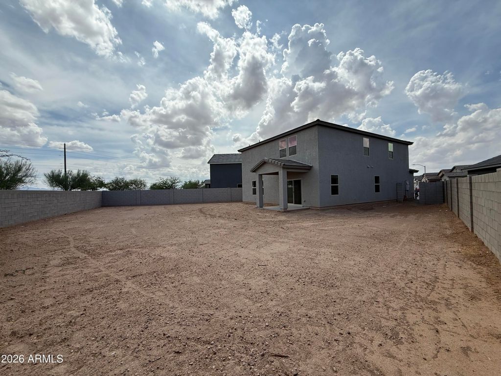 11613 N RICHARDS Drive, Maricopa, AZ 85139 — photo 2