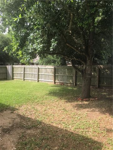 411 Pronghorn, College Station, TX 77845