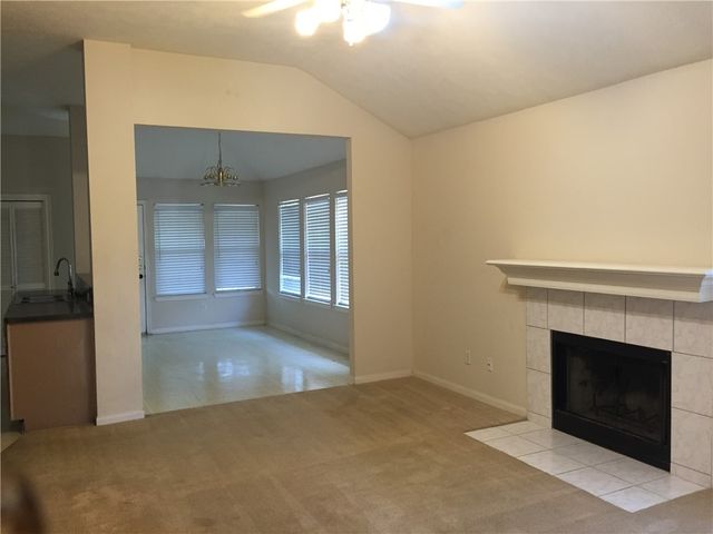 411 Pronghorn, College Station, TX 77845