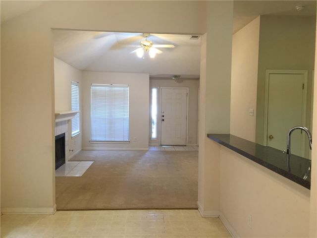 411 Pronghorn, College Station, TX 77845