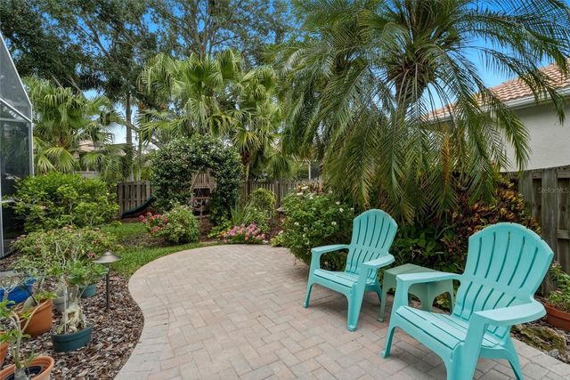 1246 DARLINGTON OAK CIRCLE NE, St Petersburg, FL 33703