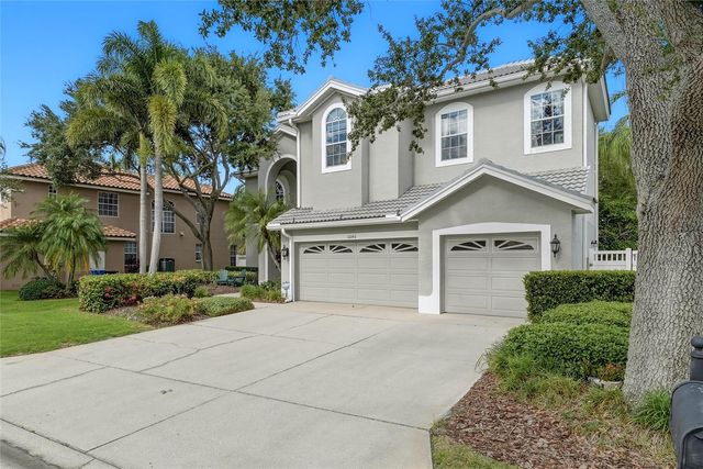 1246 DARLINGTON OAK CIRCLE NE, St Petersburg, FL 33703