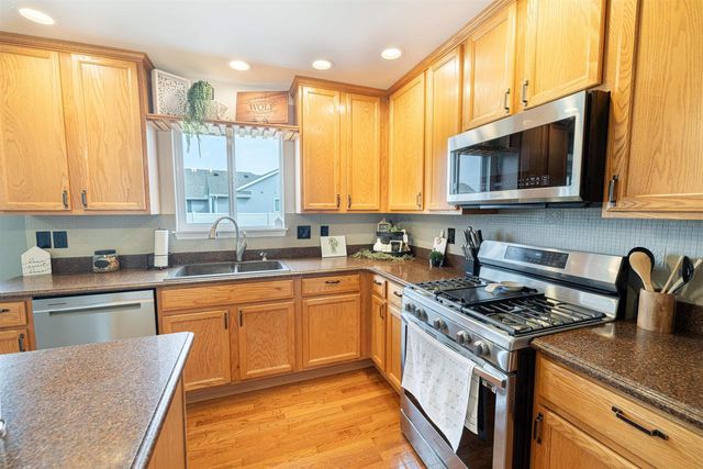 3605 Eagles Ridge Drive, Beloit, WI 53511