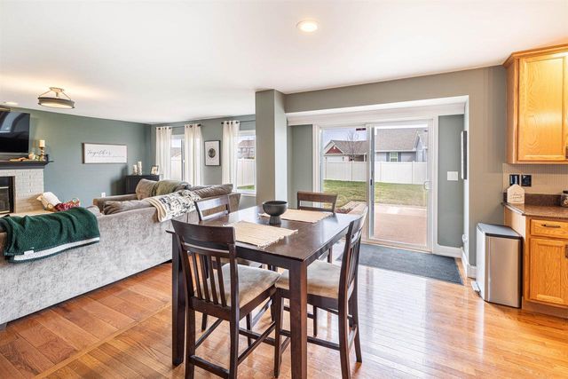 3605 Eagles Ridge Drive, Beloit, WI 53511