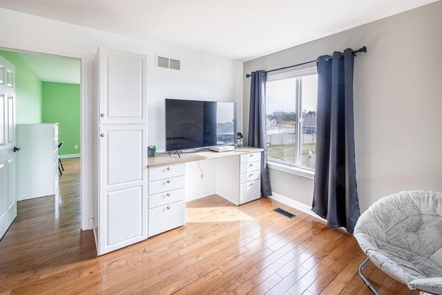 3605 Eagles Ridge Drive, Beloit, WI 53511