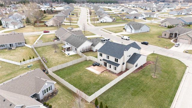 3605 Eagles Ridge Drive, Beloit, WI 53511