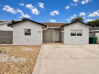 4471 SW 138th Ct, Miami, FL 33175