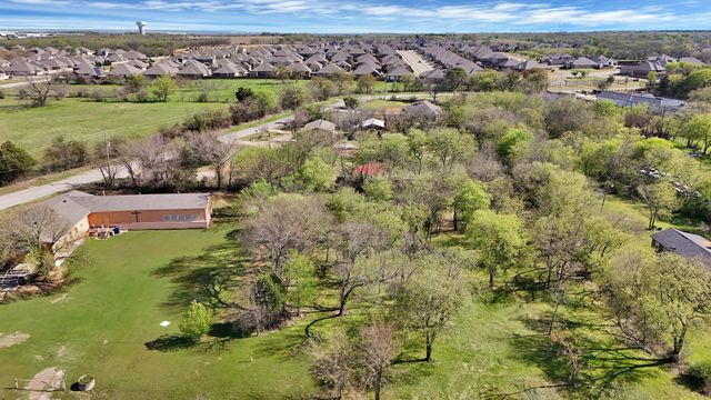 1459 W Broad Street, Mansfield, TX 76063