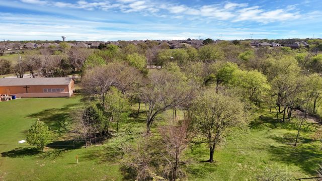 1459 W Broad Street, Mansfield, TX 76063