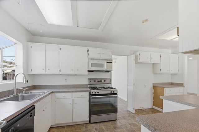 1542 Harvest Drive, San Jose, CA 95127