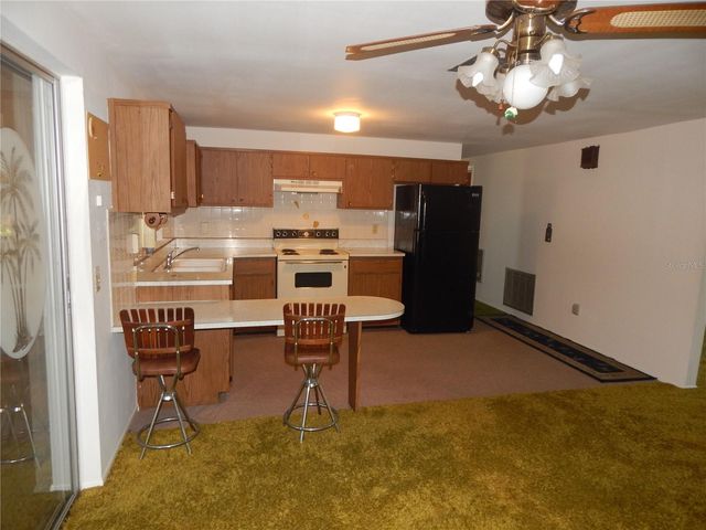 38011 DIXIE AVENUE, Dade City, FL 33525