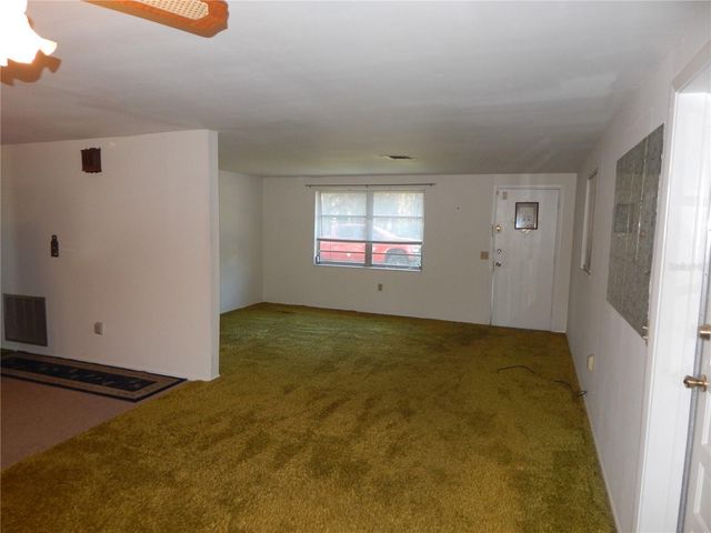 38011 DIXIE AVENUE, Dade City, FL 33525