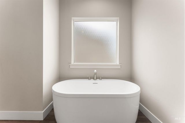 77 S Daybreak Ave Lot 28 Block 4, Nampa, ID 83687