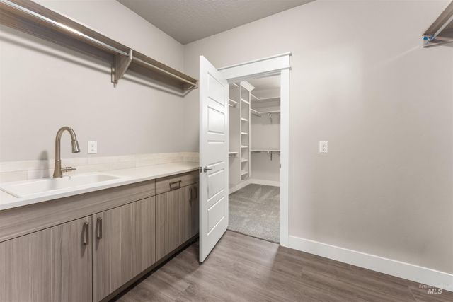 77 S Daybreak Ave Lot 28 Block 4, Nampa, ID 83687