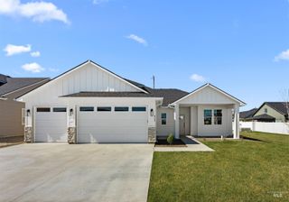 77 S Daybreak Ave Lot 28 Block 4, Nampa, ID 83687