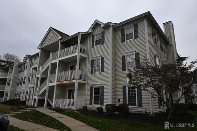 249 Kempsey Drive, North Brunswick, NJ 08902