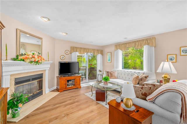 59 scenic Drive, West Warwick, RI 02893