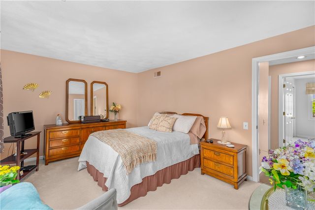 59 scenic Drive, West Warwick, RI 02893