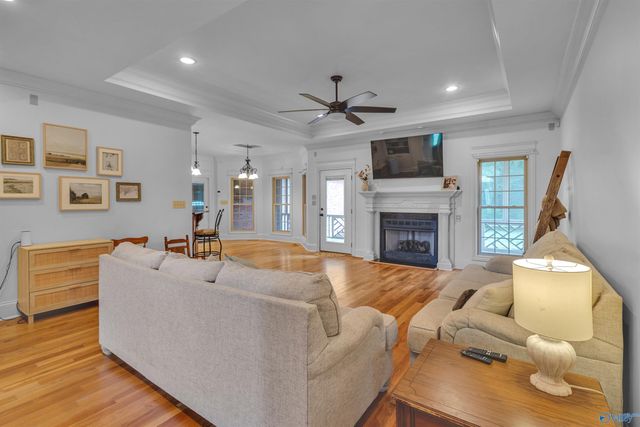 89 Lyle Circle, Somerville, AL 35670