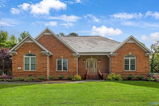 89 Lyle Circle, Somerville, AL 35670