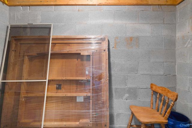 89 Lyle Circle, Somerville, AL 35670