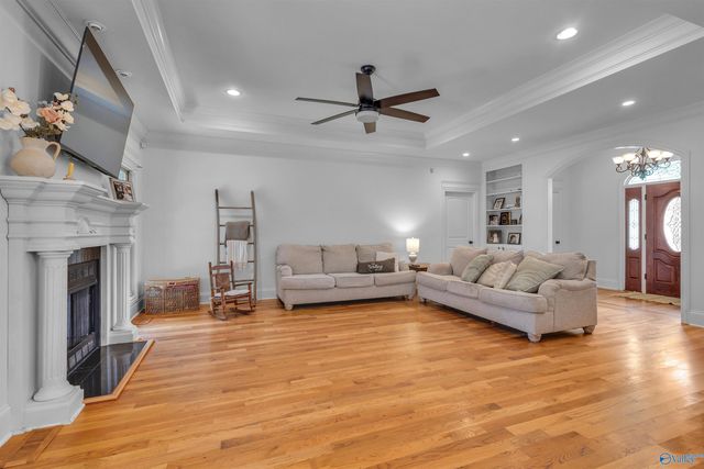 89 Lyle Circle, Somerville, AL 35670